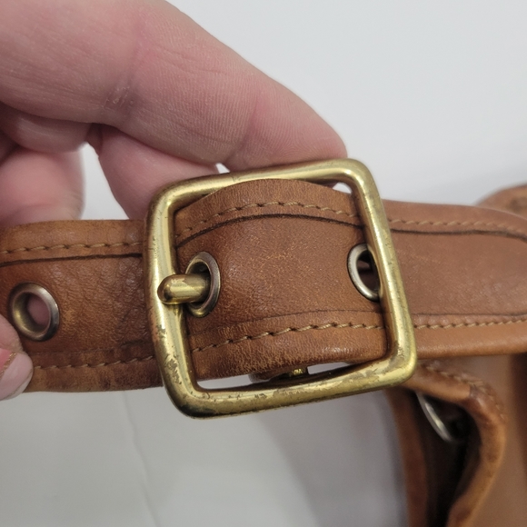 Brown Leather Crossbody Shoulder Bag. - Picture 6 of 9